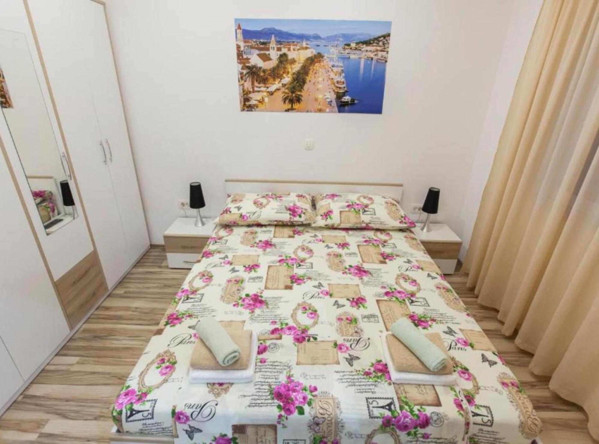 Apartment Dalmatia Kastela Luaran gambar
