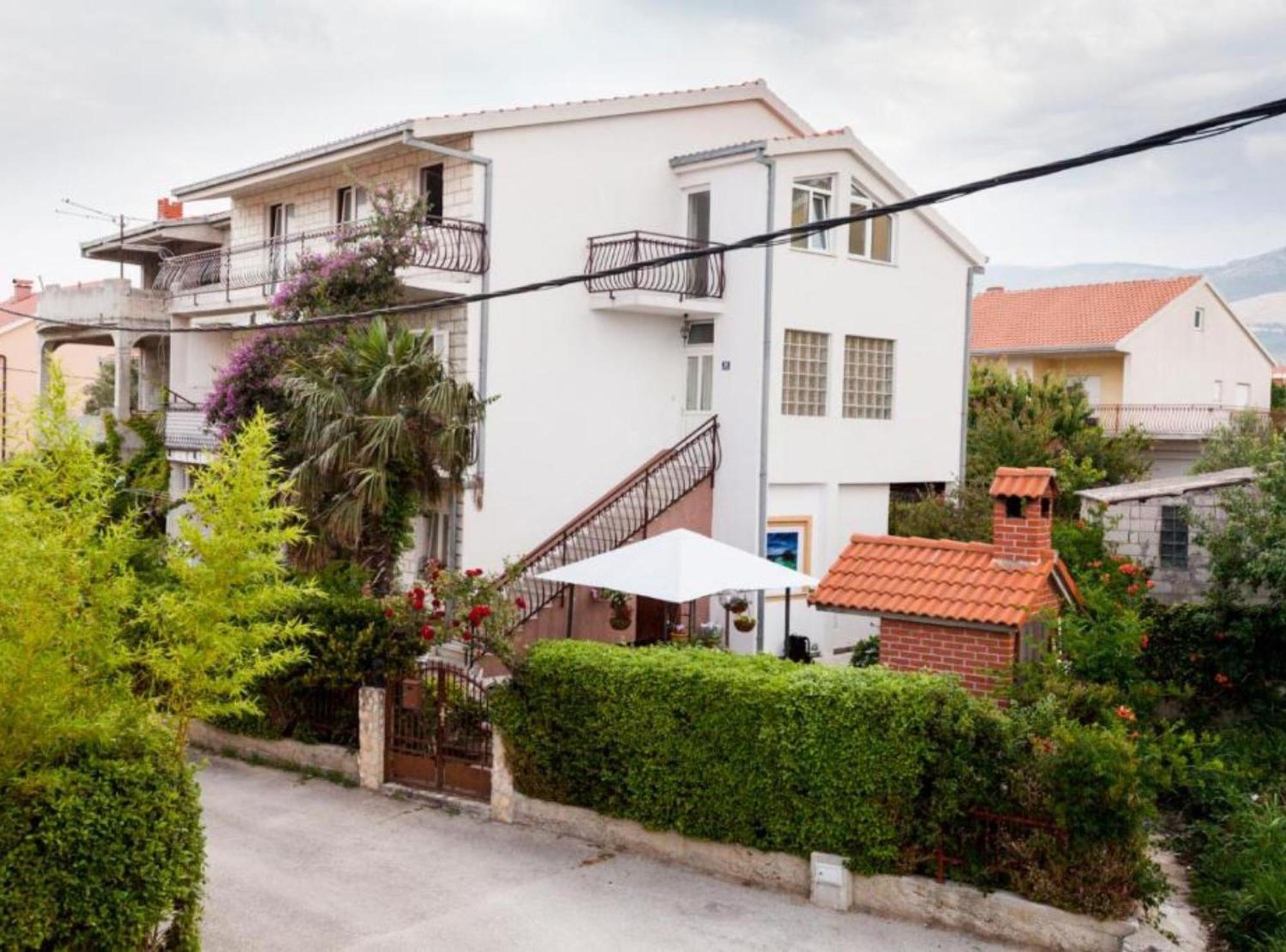 Apartment Dalmatia Kastela Luaran gambar