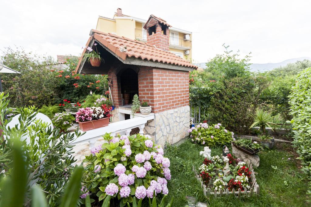 Apartment Dalmatia Kastela Luaran gambar