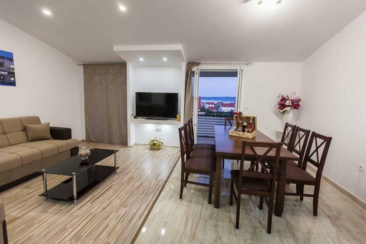 Apartment Dalmatia Kastela Luaran gambar