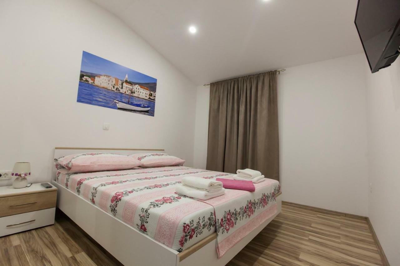 Apartment Dalmatia Kastela Luaran gambar